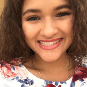 Meet your Posher, Abby